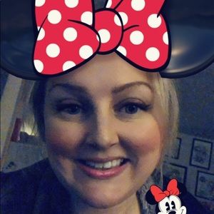 Meet your Posher, Lynsey